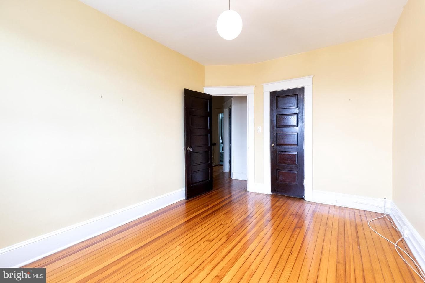 1330 Weldon Avenue photo 23