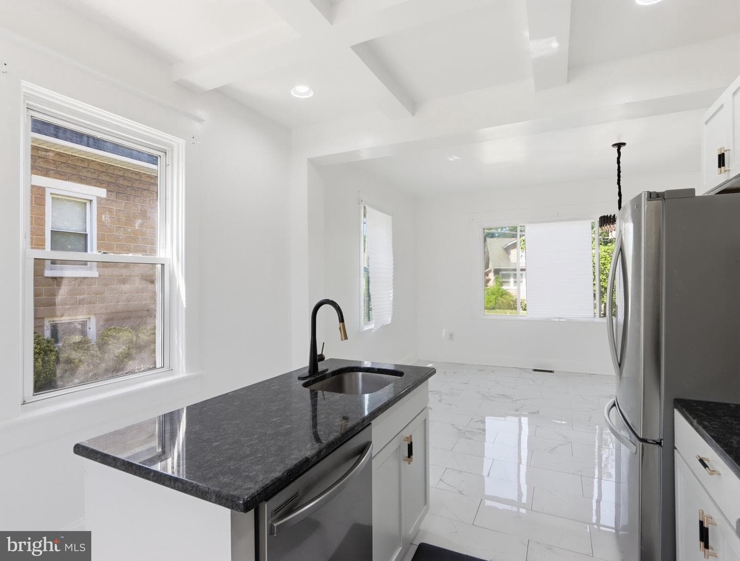 3605 Frankford photo 9
