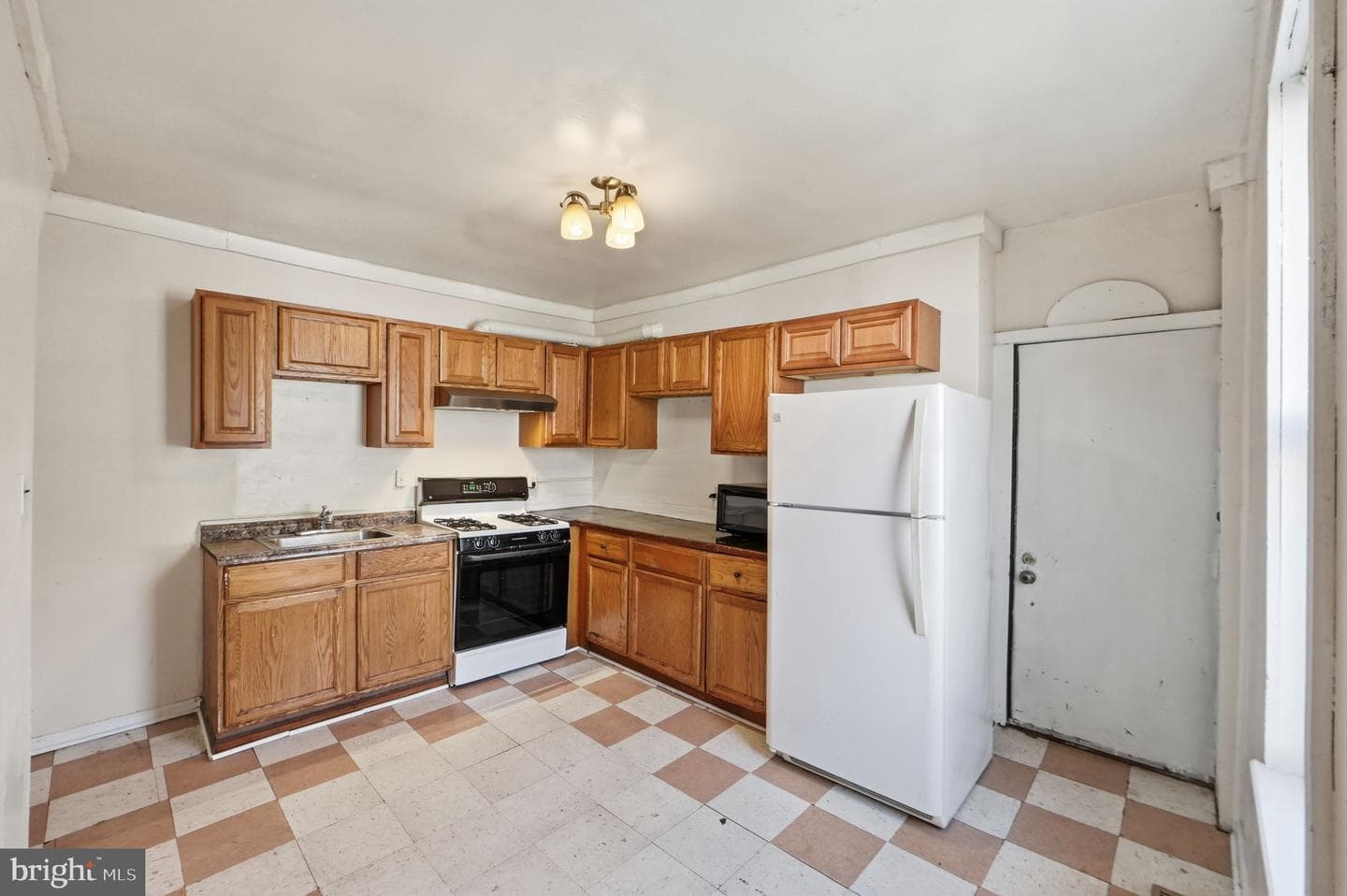 3449 Old Frederick Road photo 6