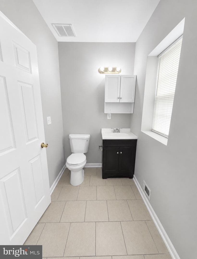 3740 Brooklyn Avenue photo 11