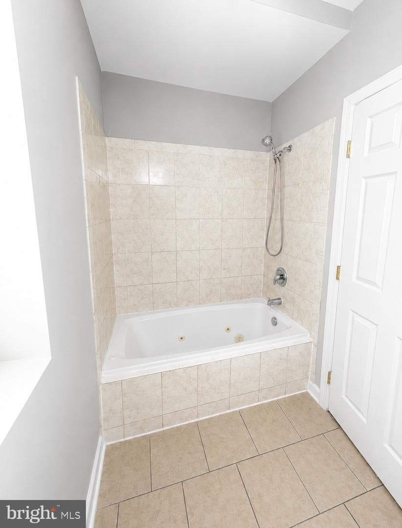 3740 Brooklyn Avenue photo 12