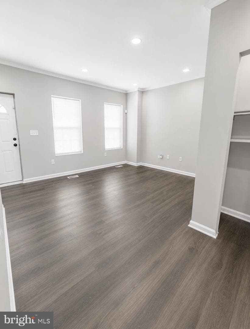 3740 Brooklyn Avenue photo 3