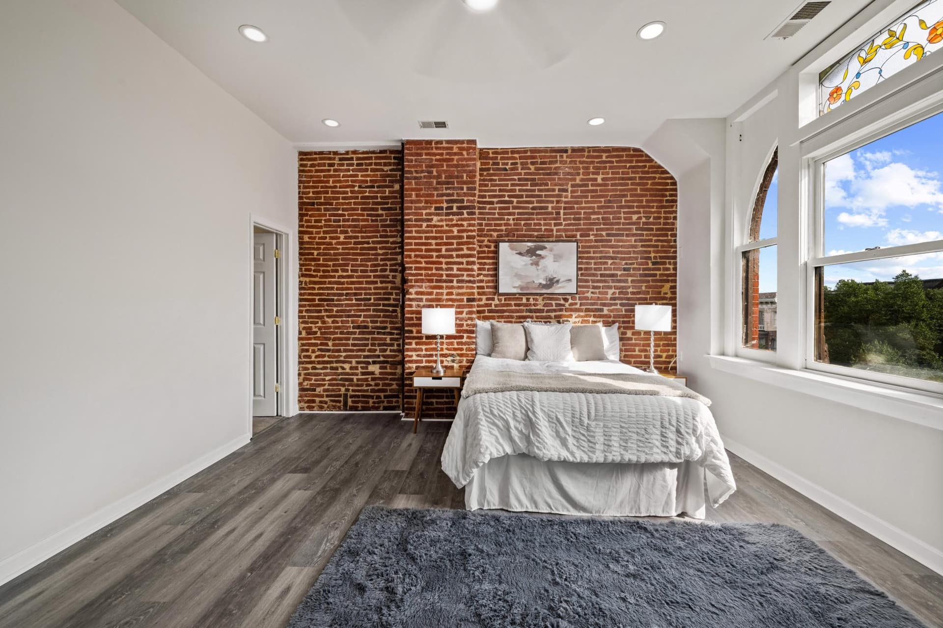 2231 Eutaw Pl photo 22