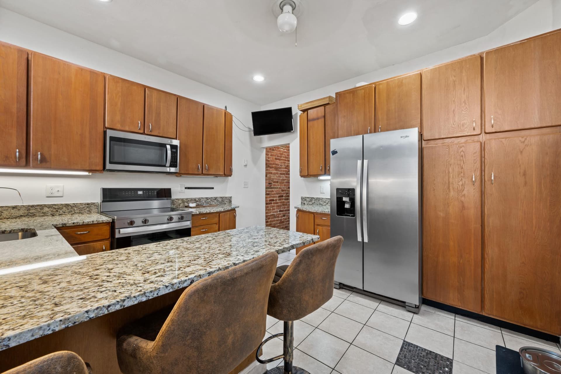 2231 Eutaw Pl photo 42