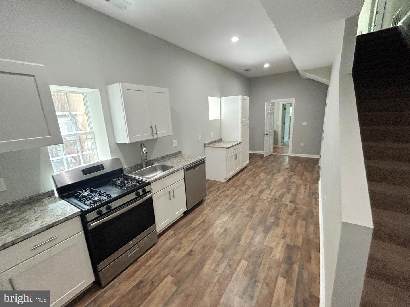 1529 Edmondson Avenue photo 24