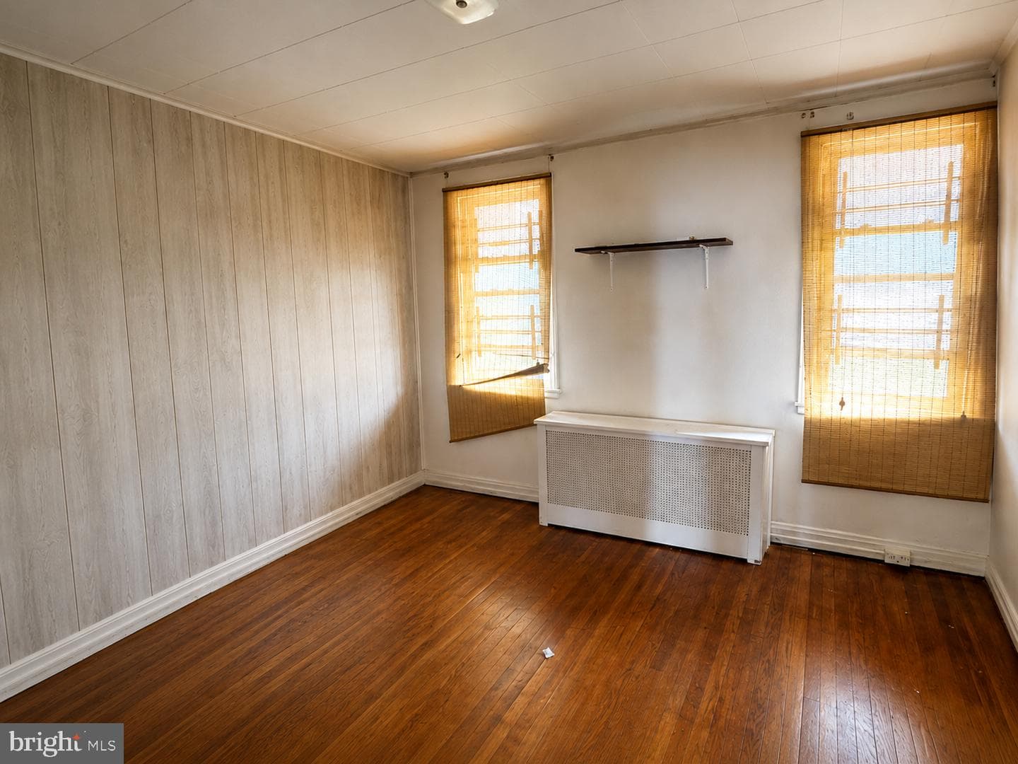 1412 Dukeland Street photo 6