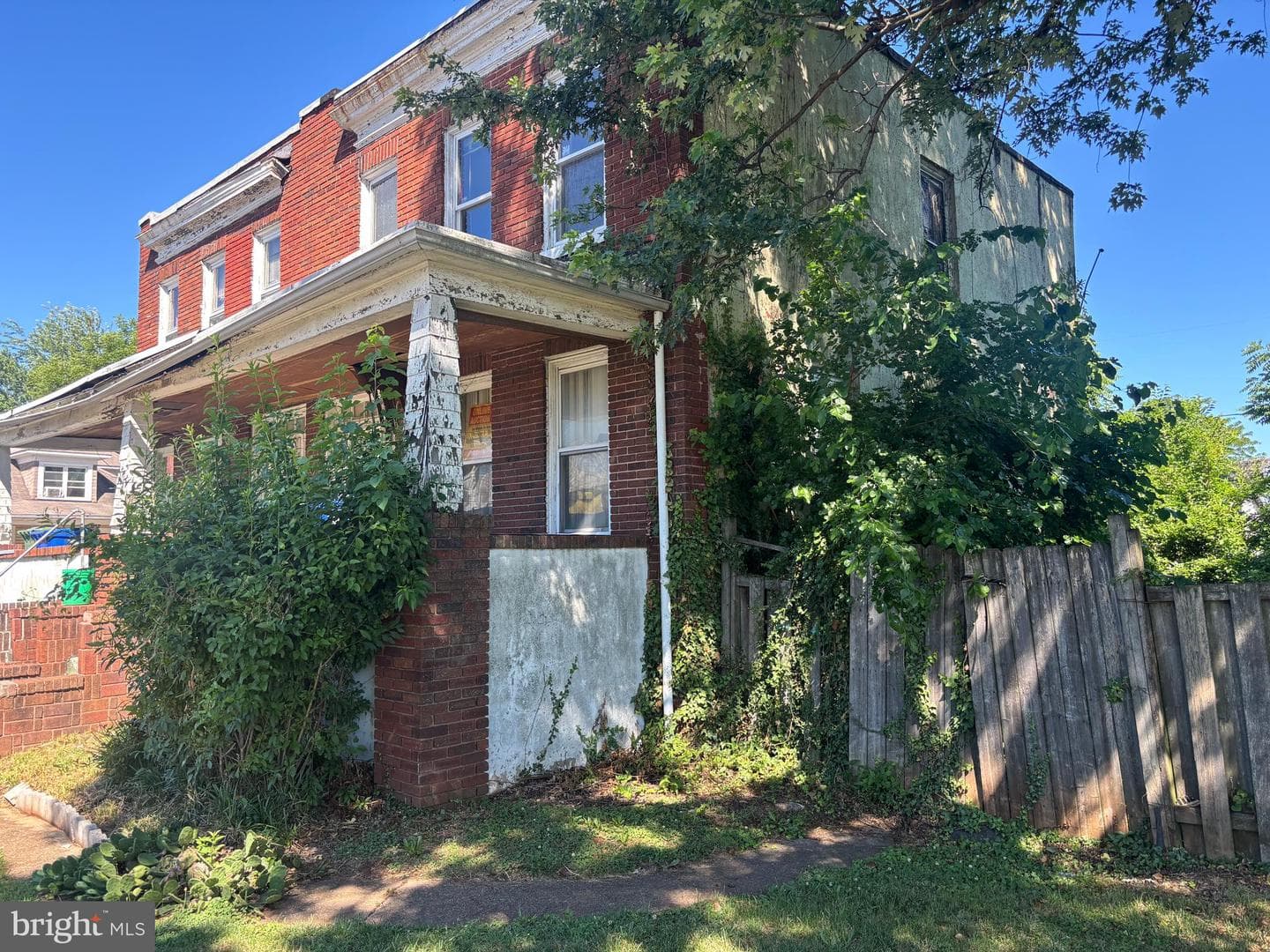 3410 Avondale Avenue photo 2
