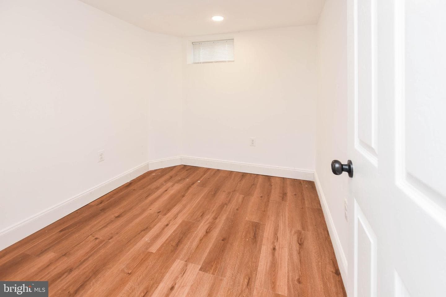 3817 Saint Margaret Street photo 28