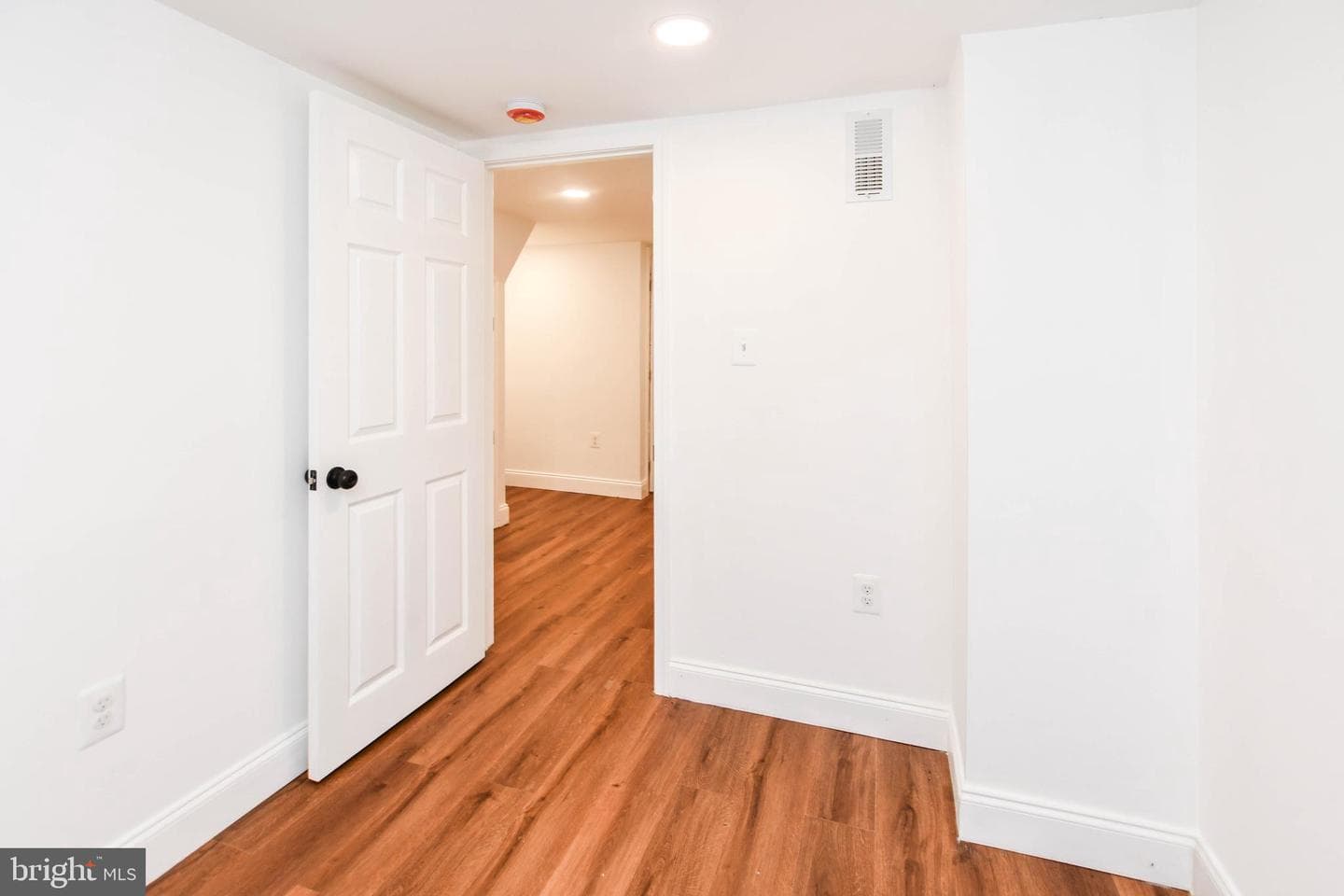 3817 Saint Margaret Street photo 29