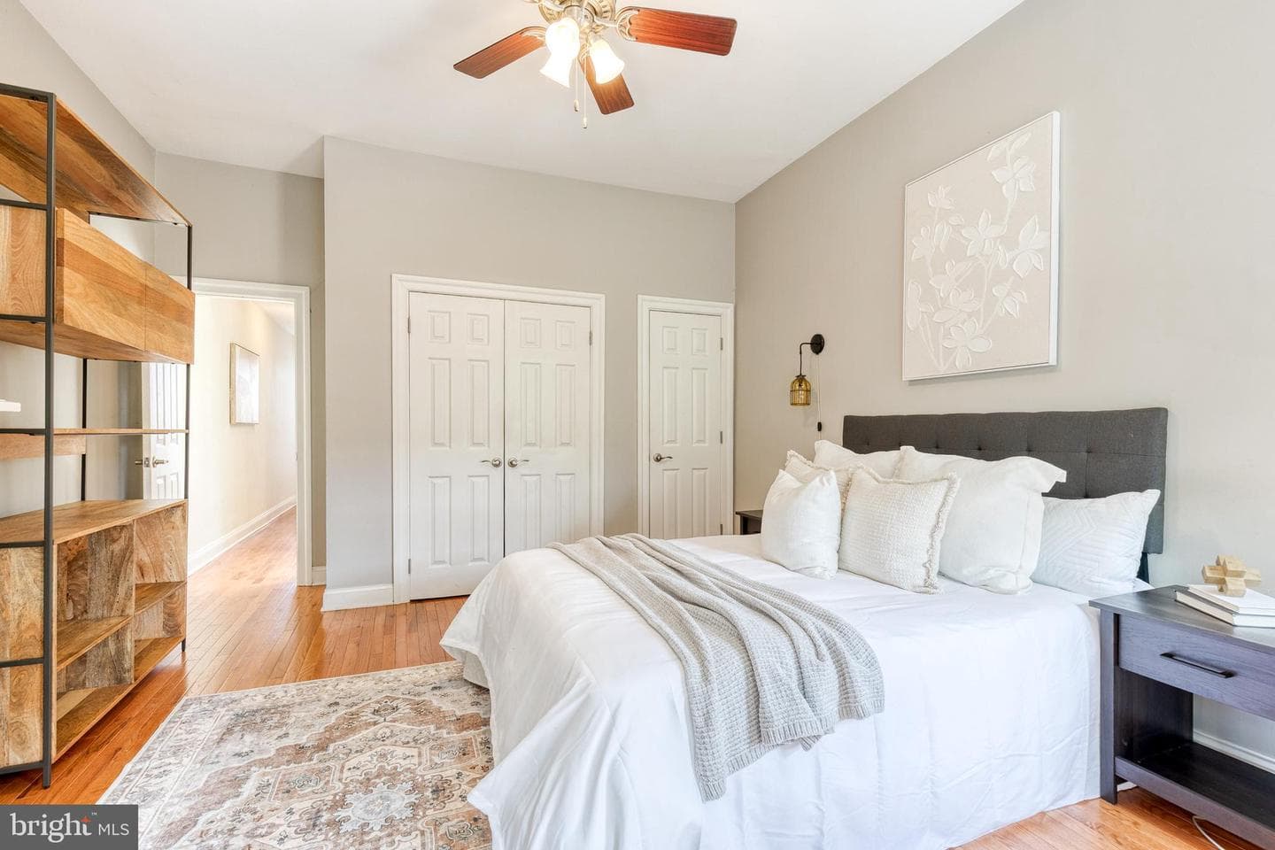 15 N Montford Avenue photo 21