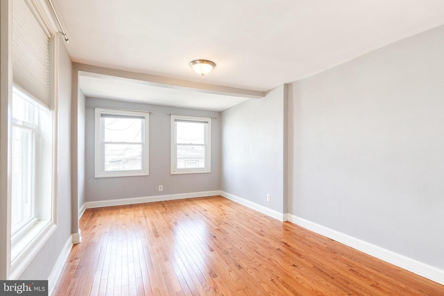 15 N Montford Avenue photo 24