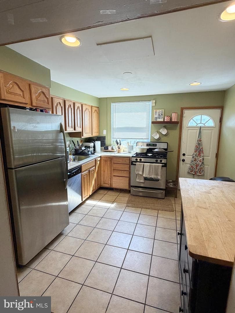 815 S Decker Avenue photo 8
