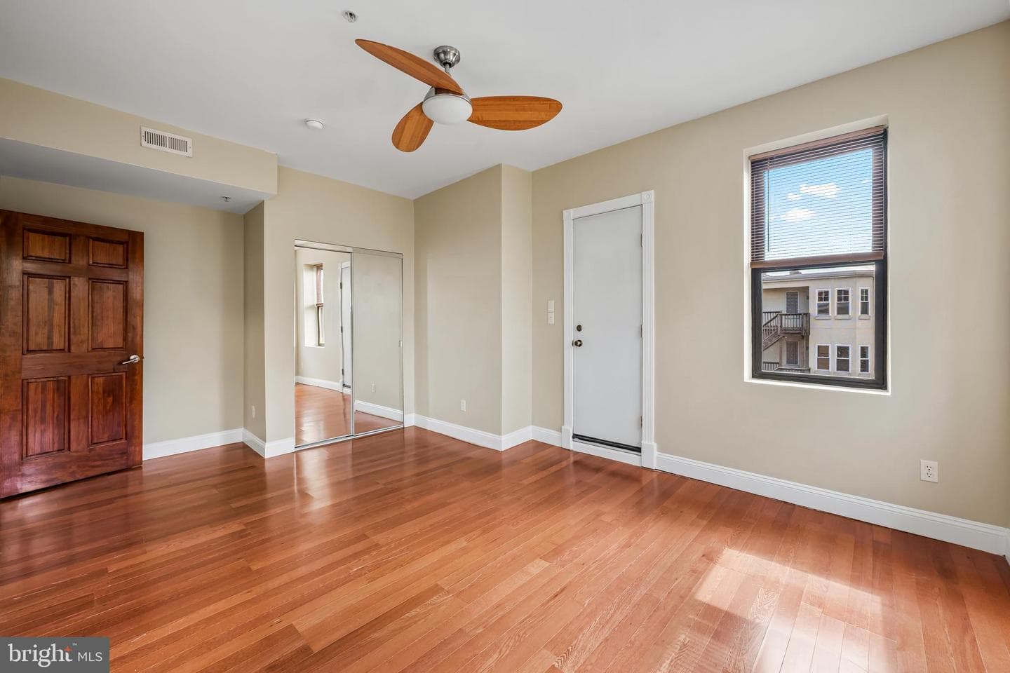 2204 Park Avenue #302 photo 15