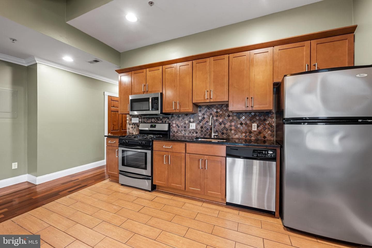 2204 Park Avenue #302 photo 8