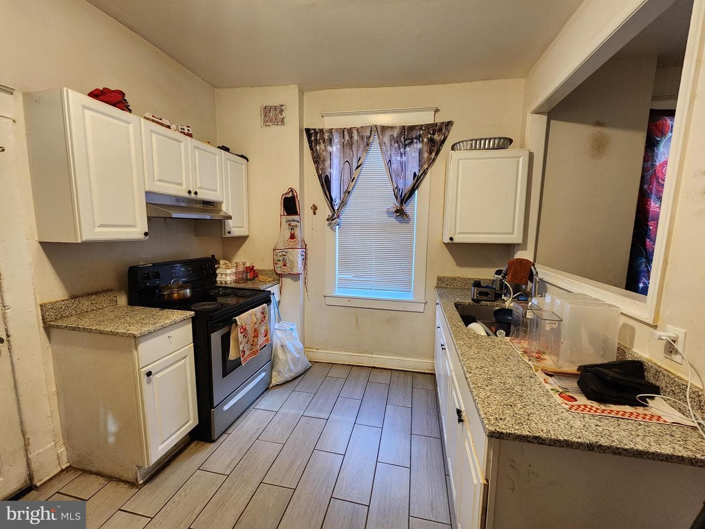 2514 Oswego Avenue photo 9