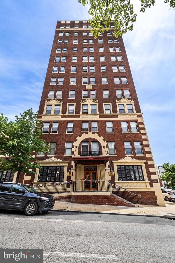 1001 Saint Paul Street #8b photo 2