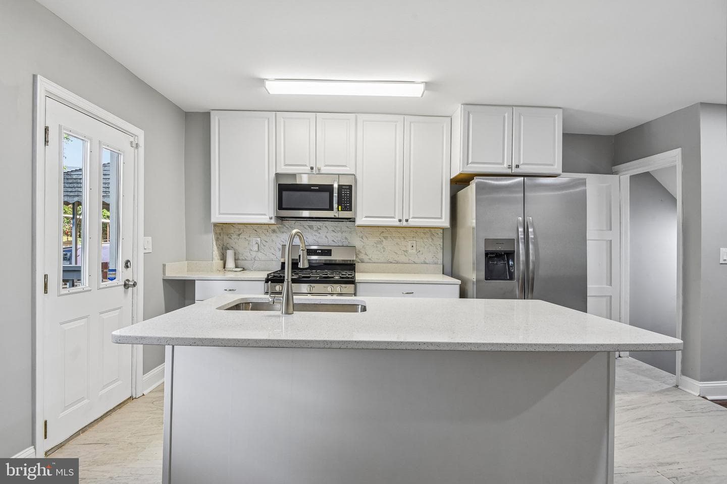 44 N Athol Avenue photo 14