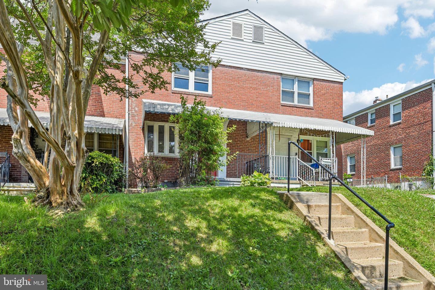 44 N Athol Avenue photo 3