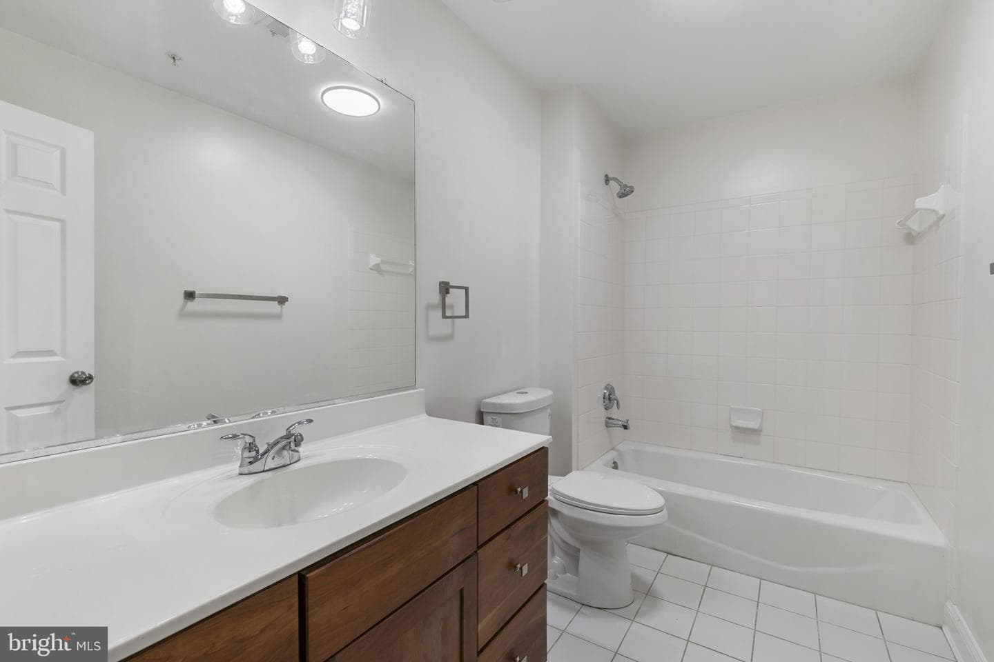 1256 Dockside Circle photo 11
