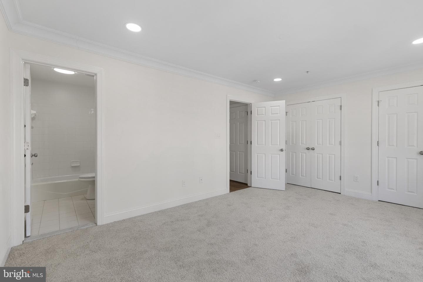 1256 Dockside Circle photo 18