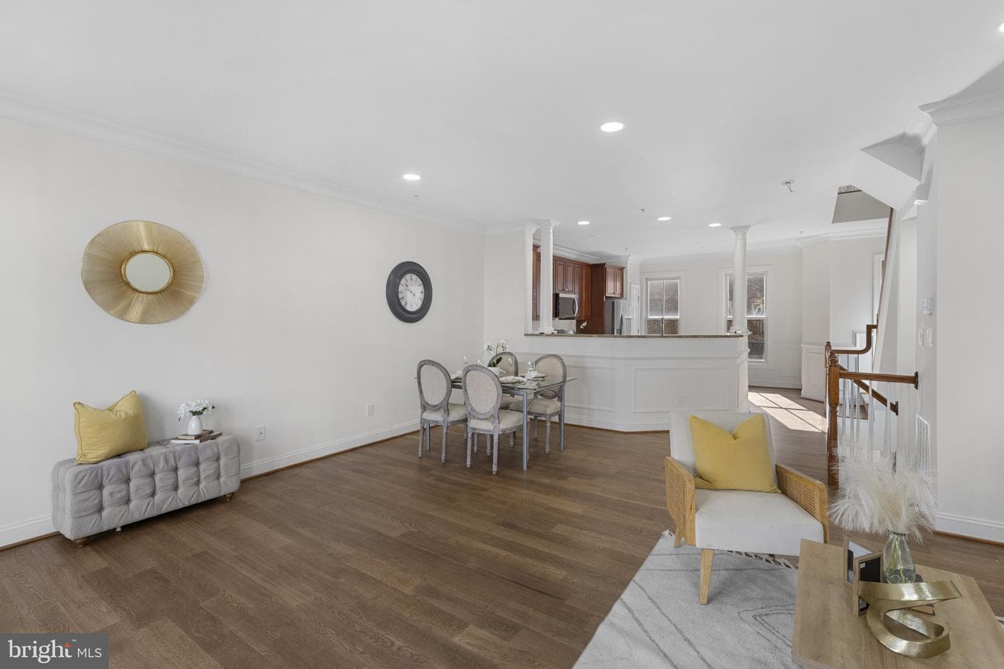 1256 Dockside Circle photo 3