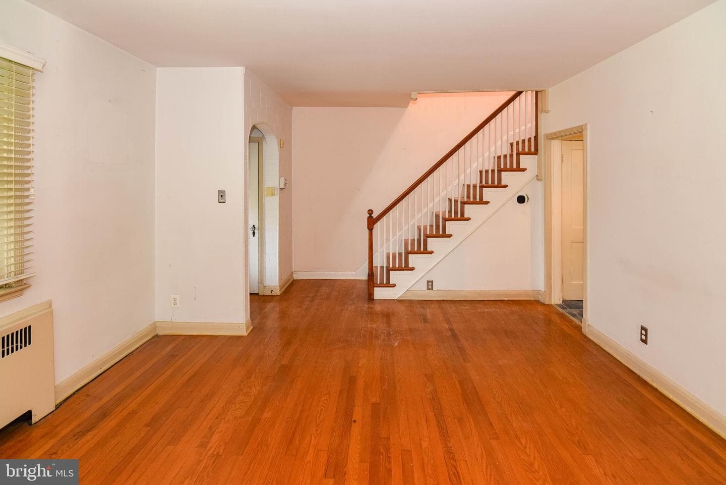 4639 Harcourt Rd photo 18