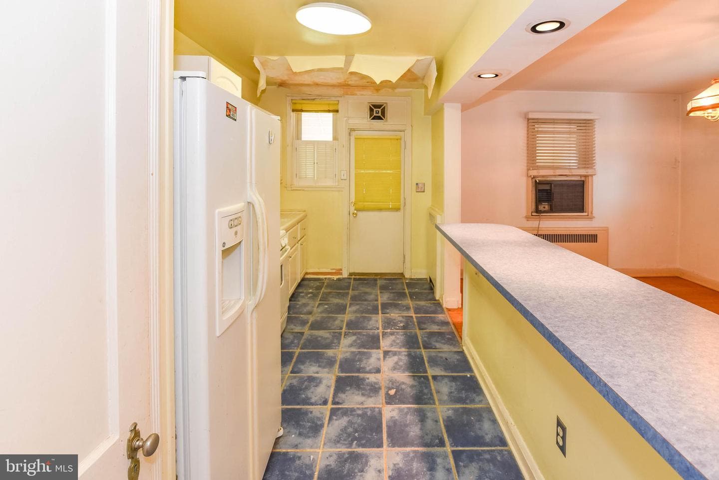 4639 Harcourt Rd photo 27