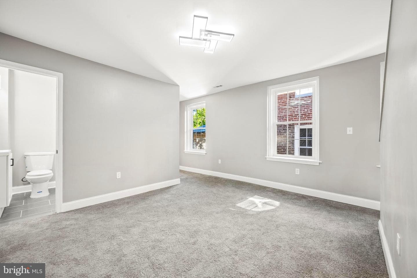 1626 Hollins Street photo 19
