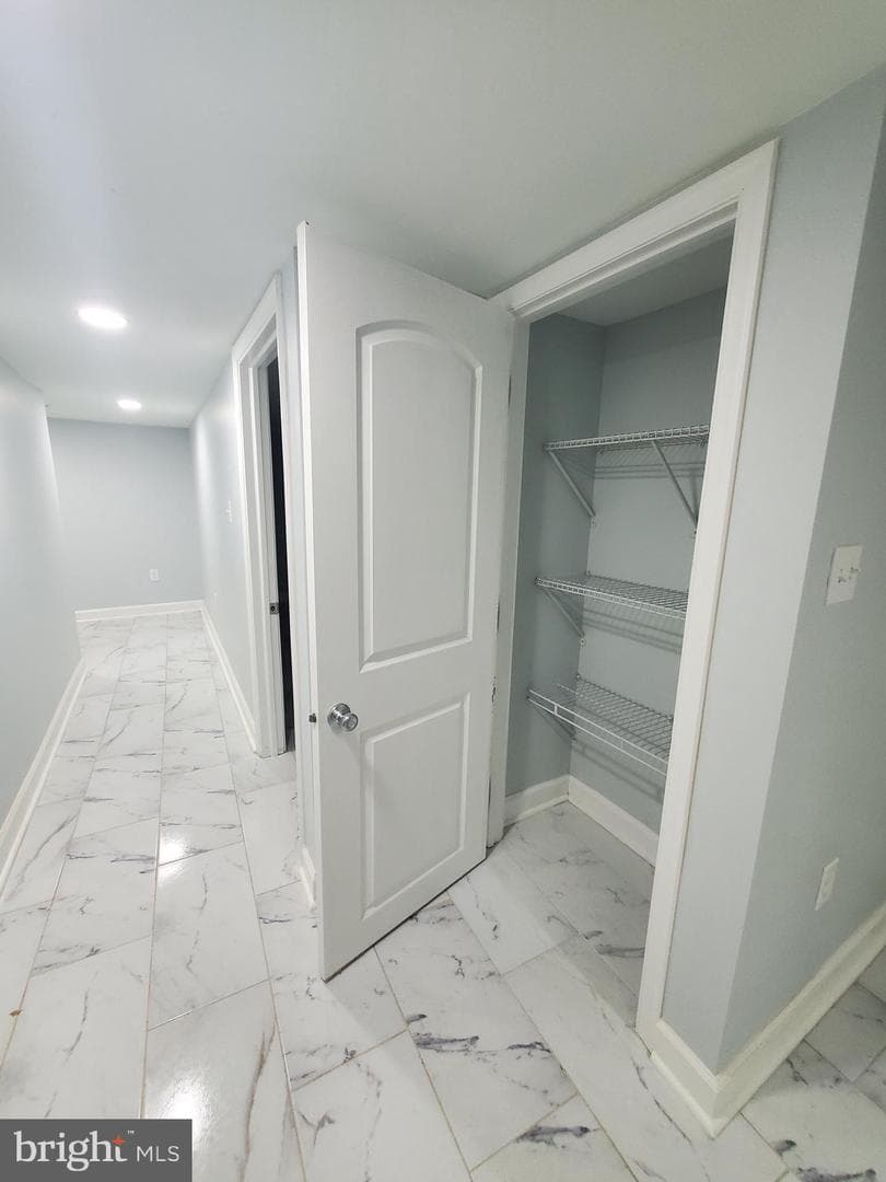 2861 W Garrison Avenue photo 33