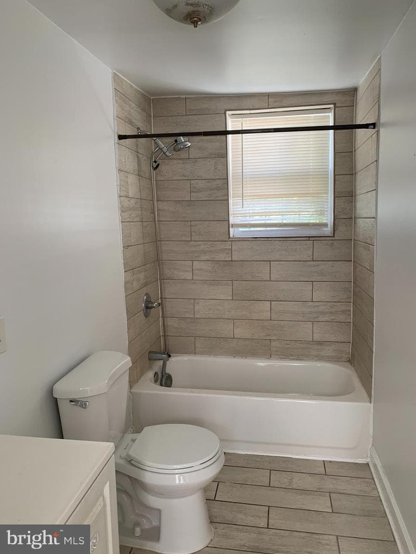 1716 Rutland Avenue photo 8