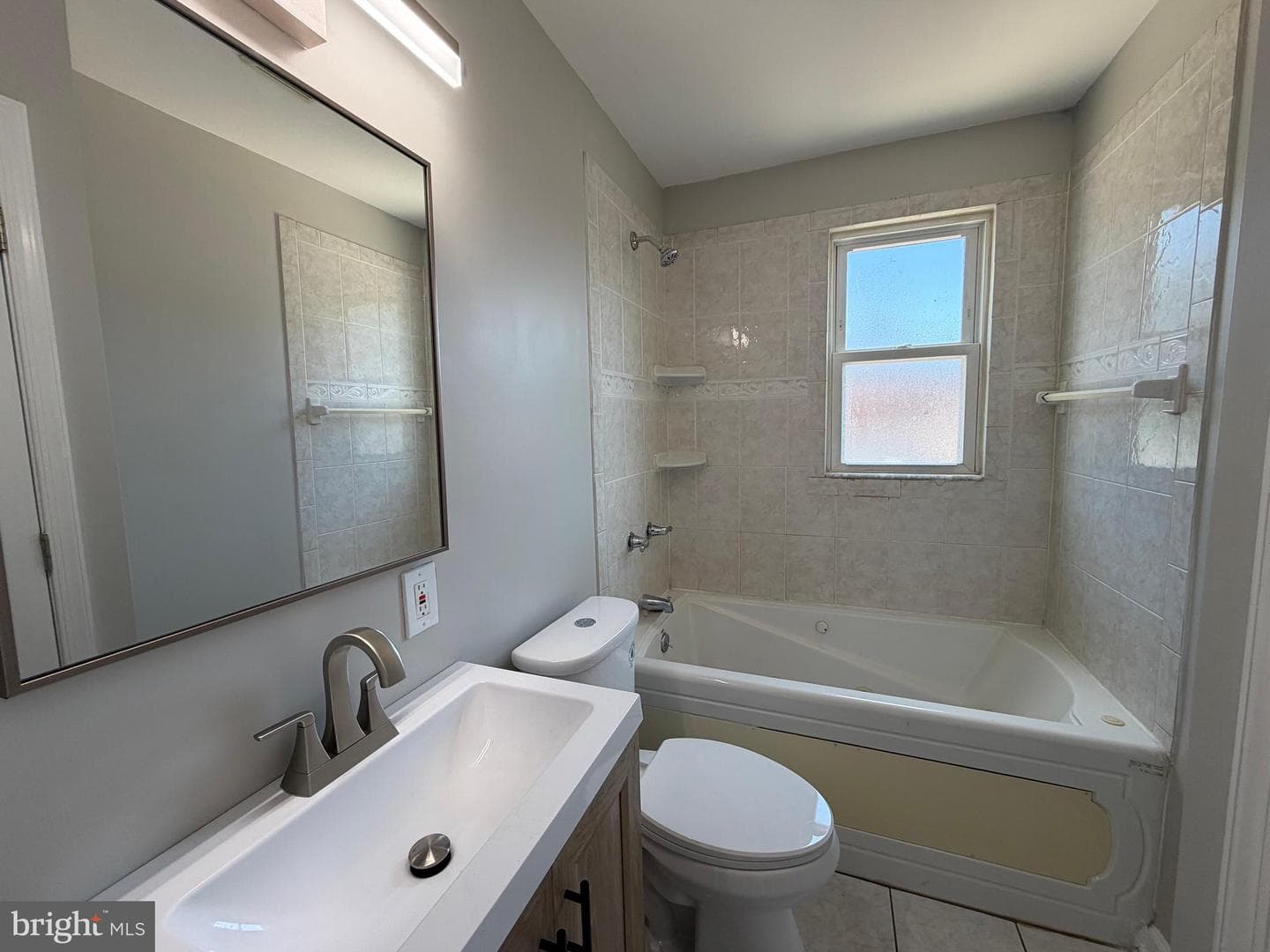 4331 Brehms Lane photo 10