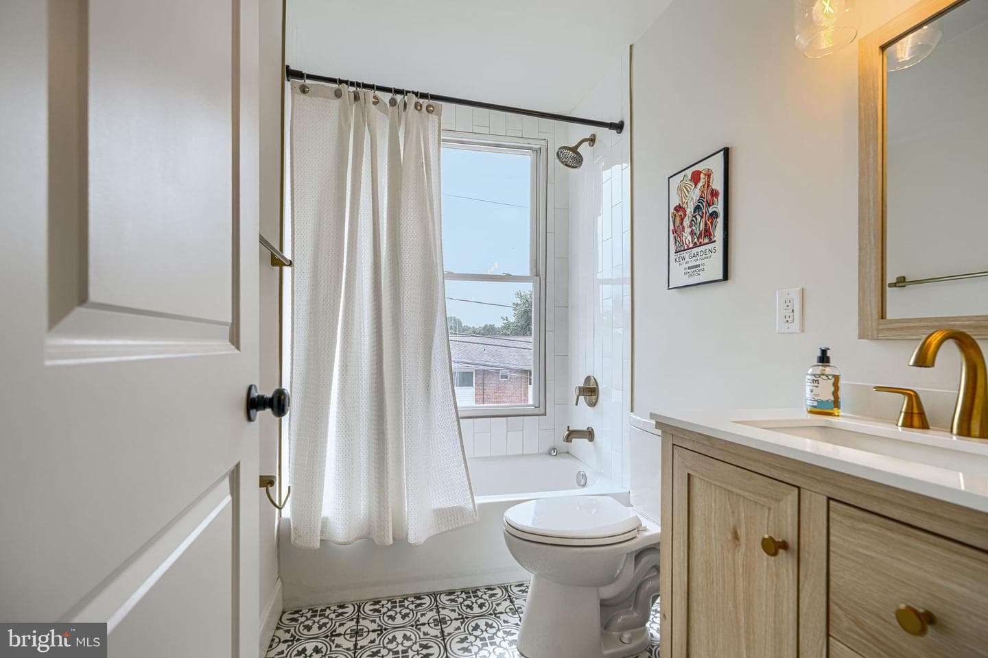 1424 Dellwood Avenue photo 25