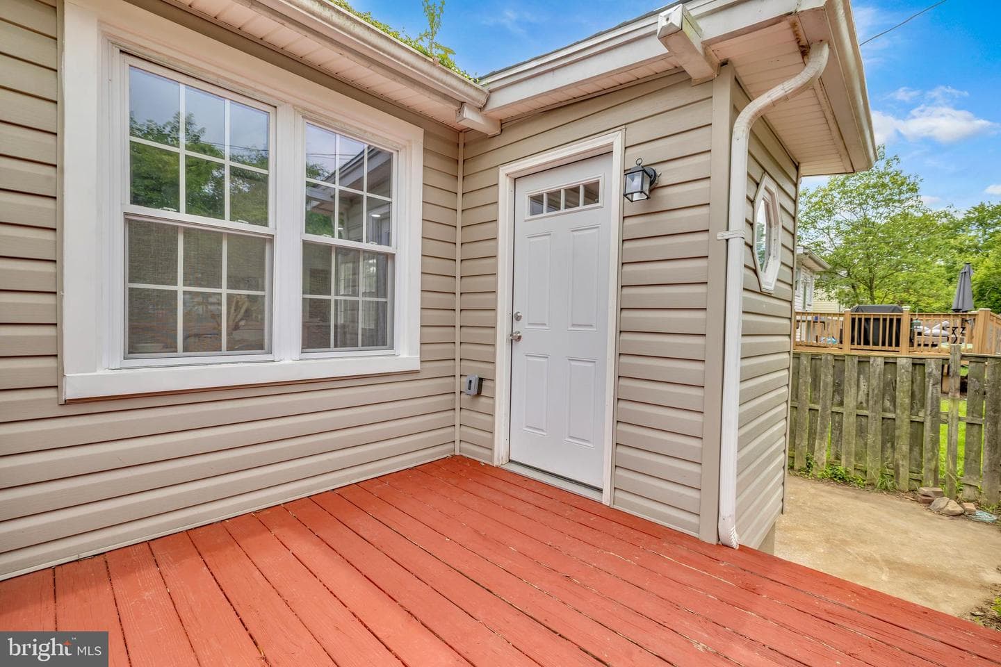 6016 Sefton Avenue photo 31