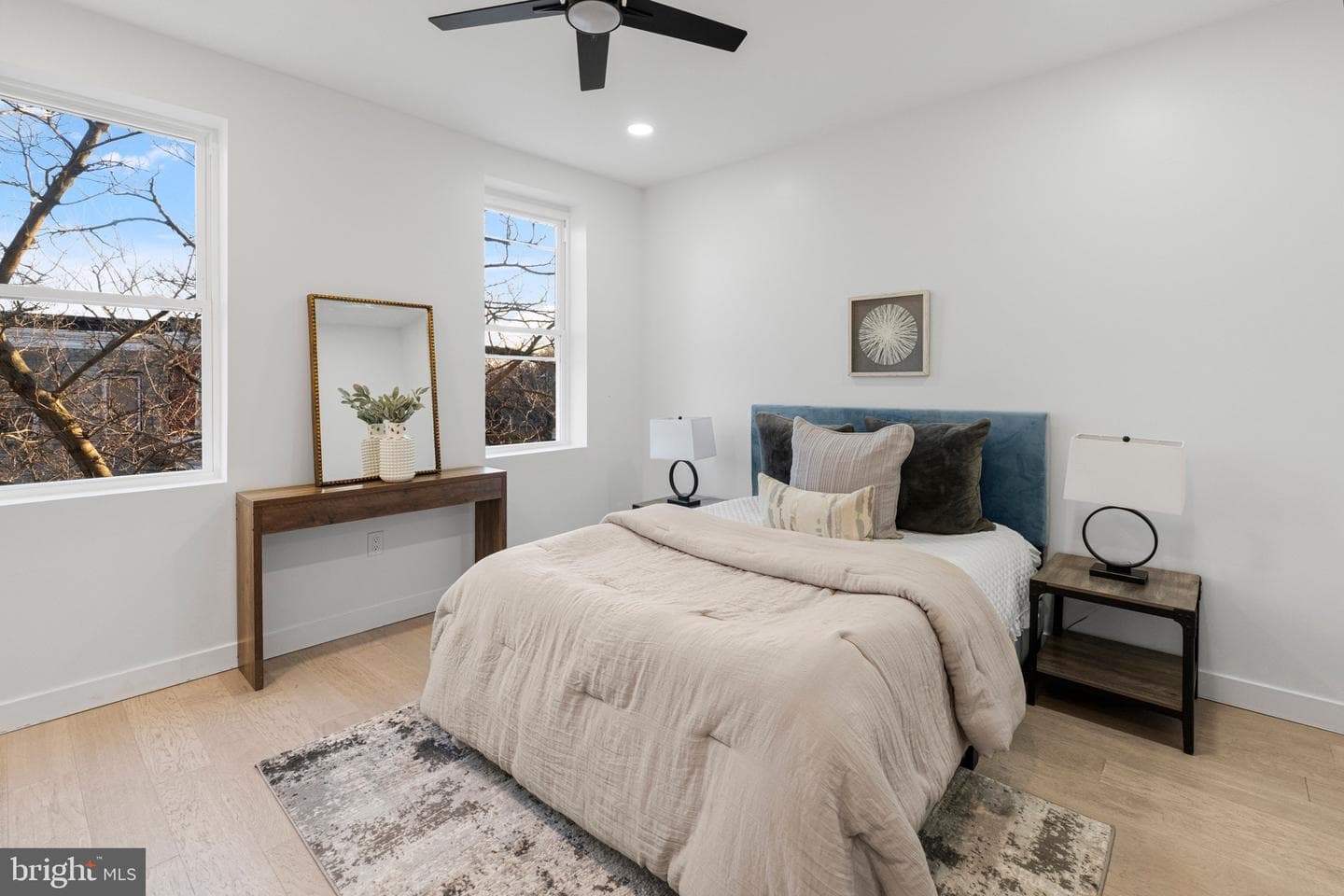 1802 E Lafayette Avenue photo 18