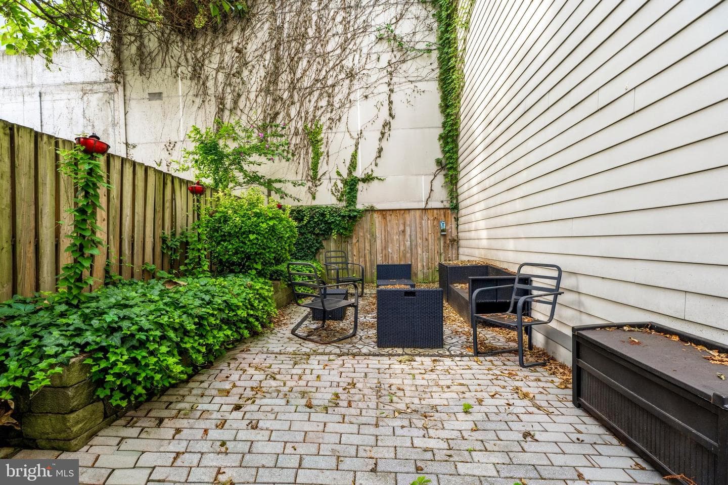 103 E Cross Street E photo 36