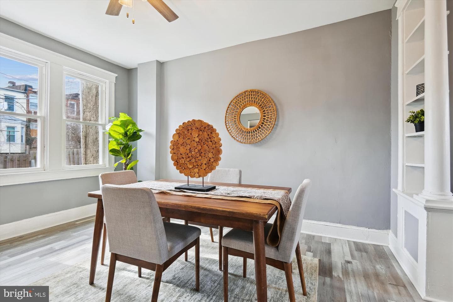 2917 Baker Street photo 7