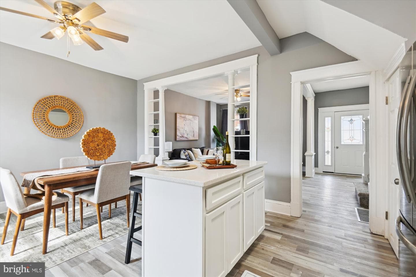 2917 Baker Street photo 8
