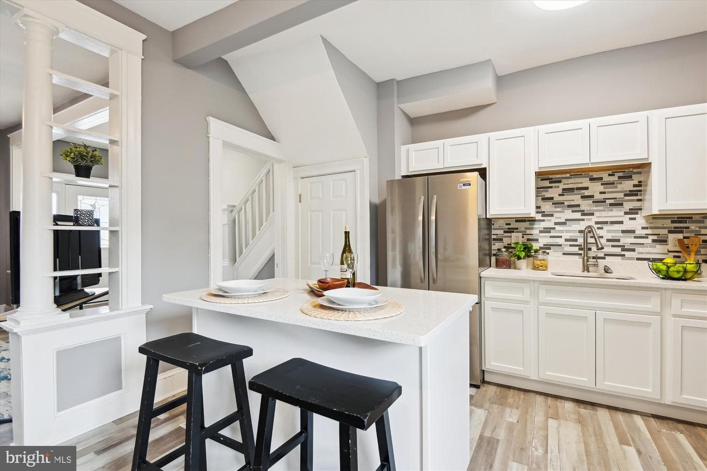 2917 Baker Street photo 9