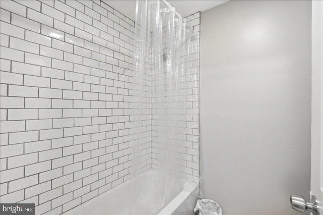 1266 Sargeant Street photo 13
