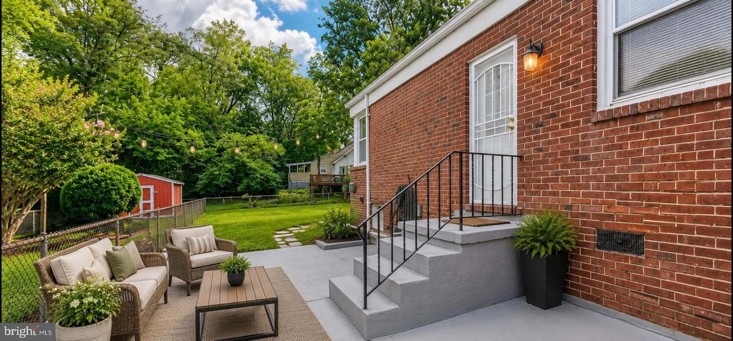 5709 Key Avenue photo 3