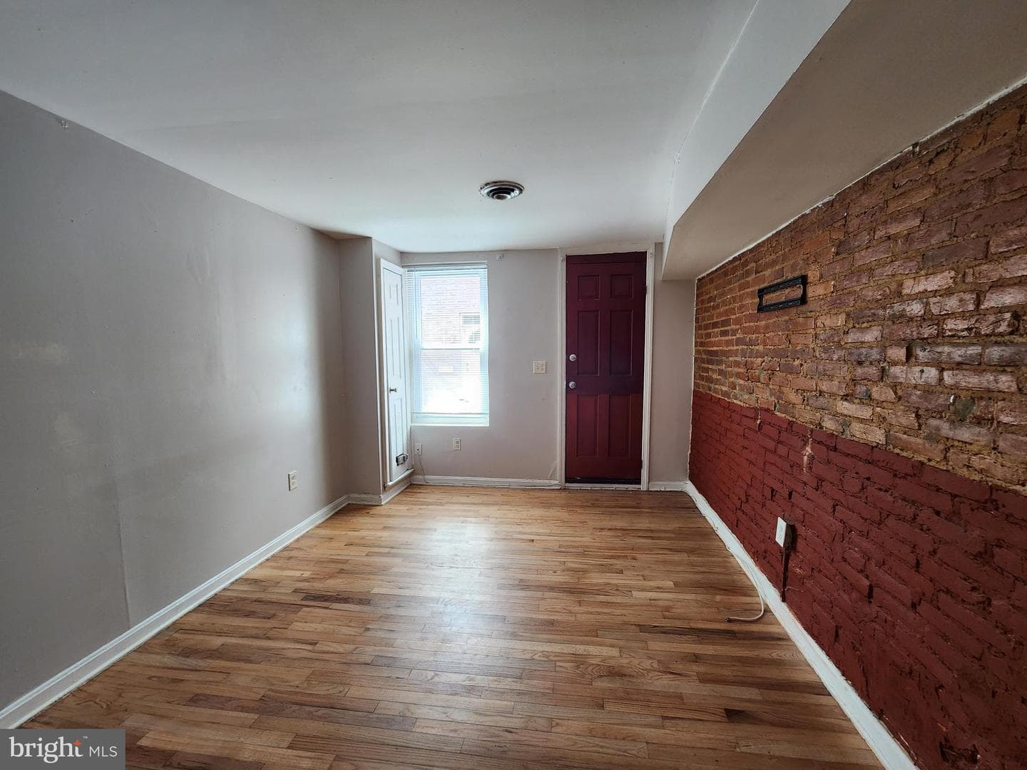 605 S Bradford Street photo 3