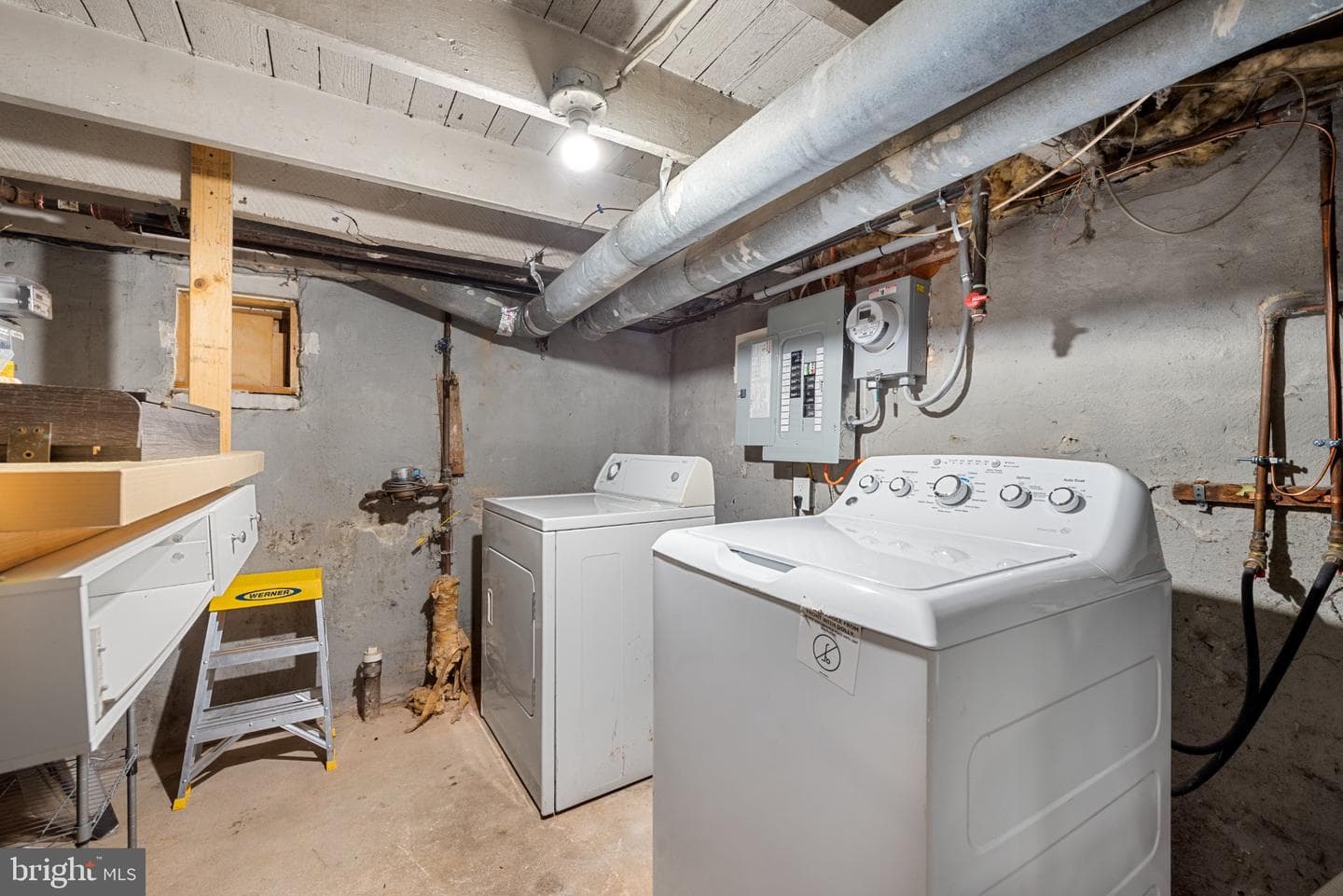 211 S Madeira Street photo 18