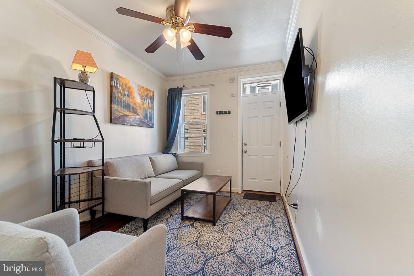 211 S Madeira Street photo 6