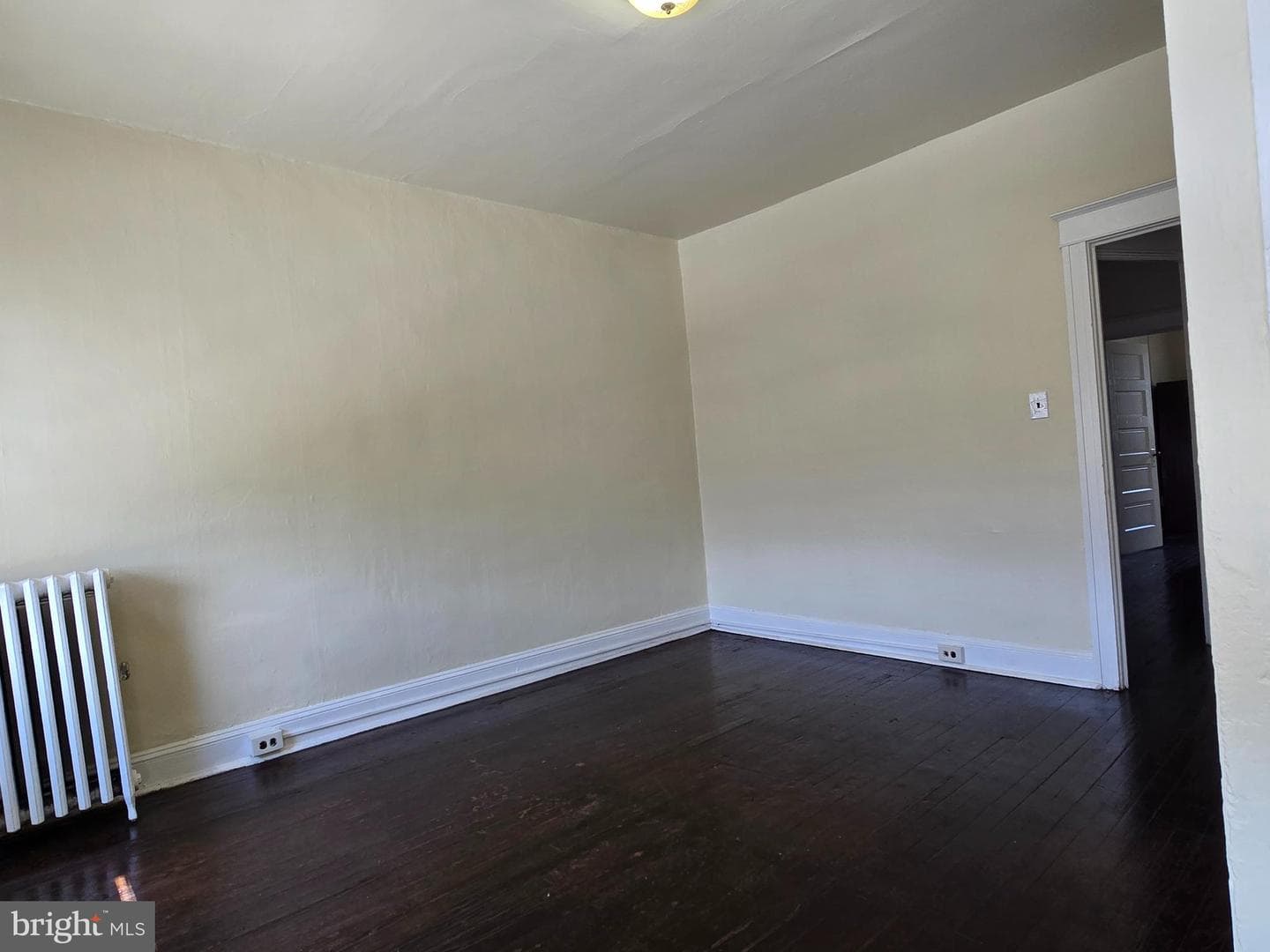 2562 Robb Street photo 15