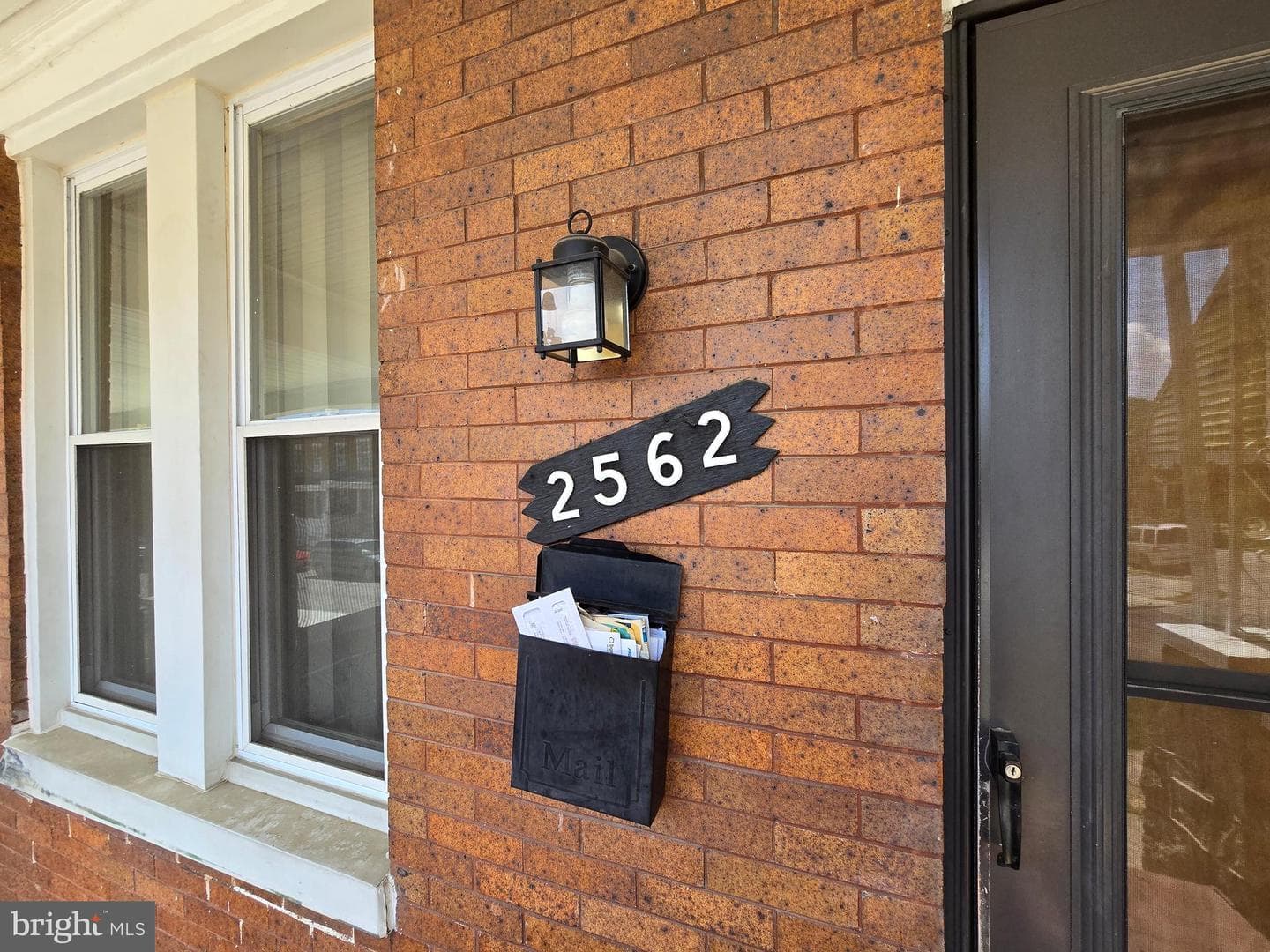 2562 Robb Street, Baltimore