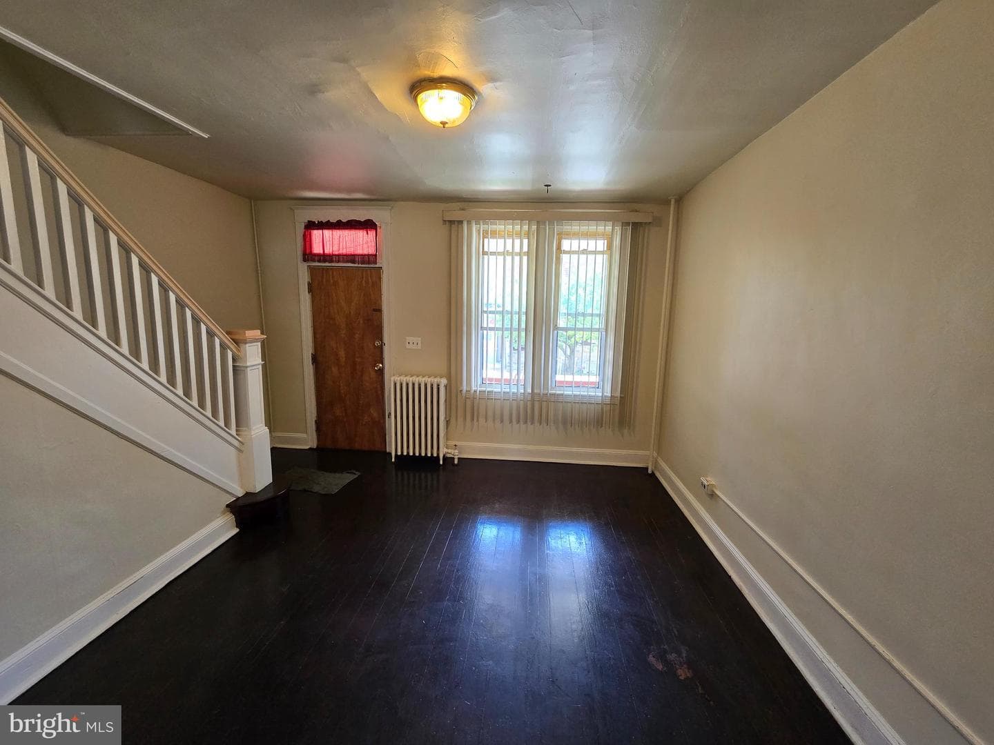 2562 Robb Street photo 5
