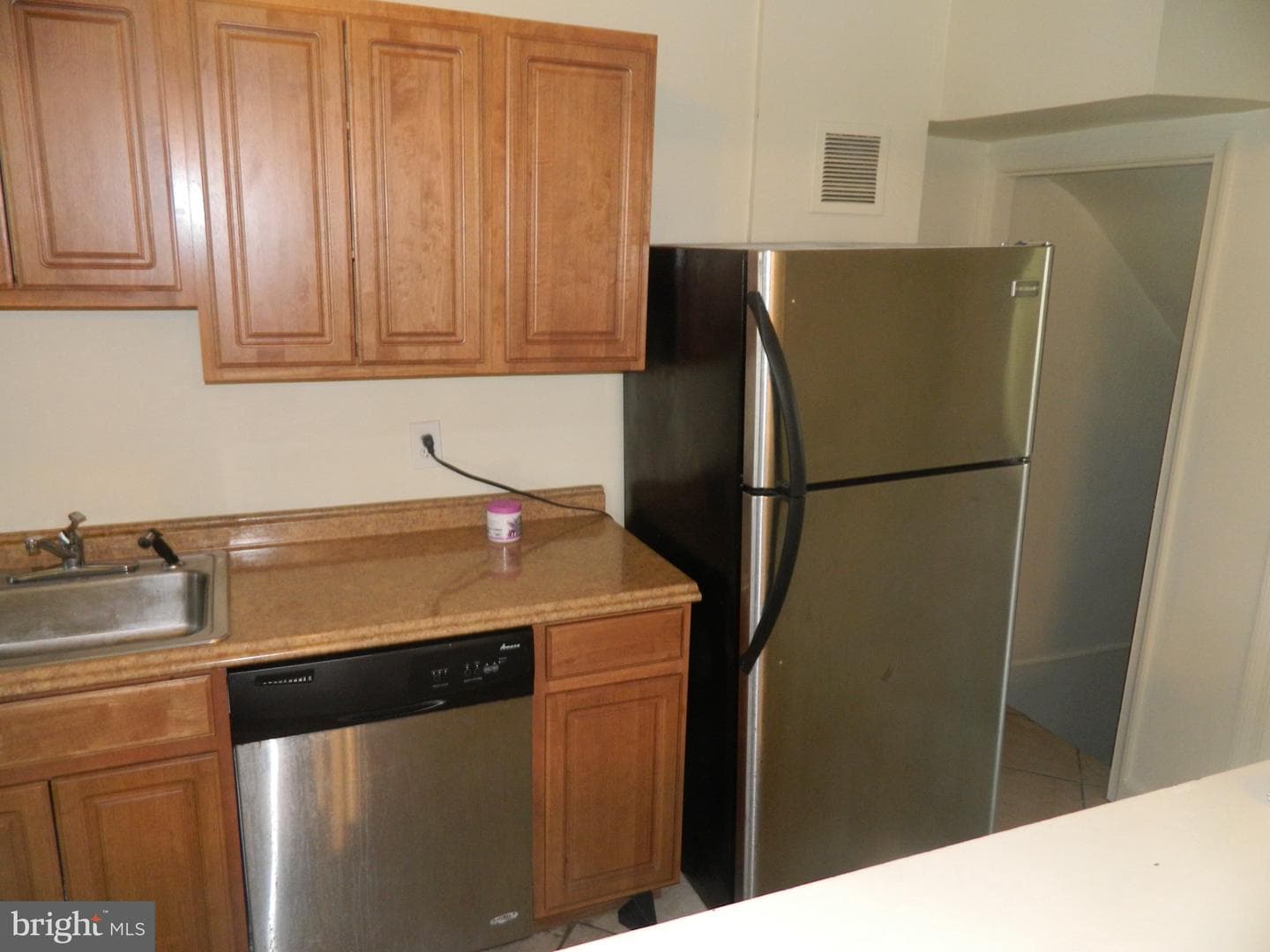 4003 Glenarm Avenue photo 5