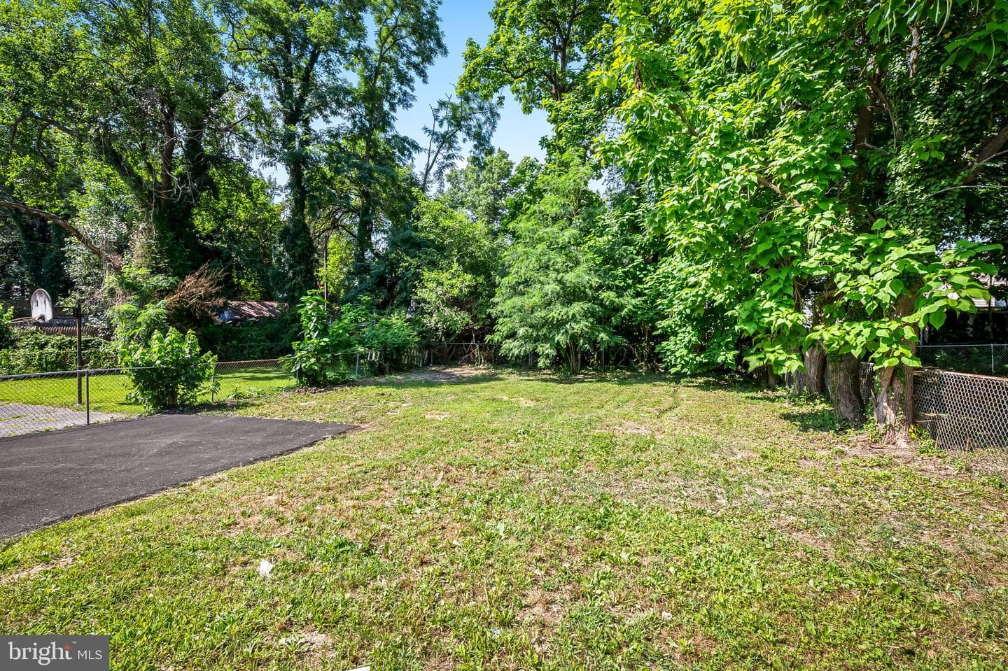 3716 E Northern Parkway photo 40