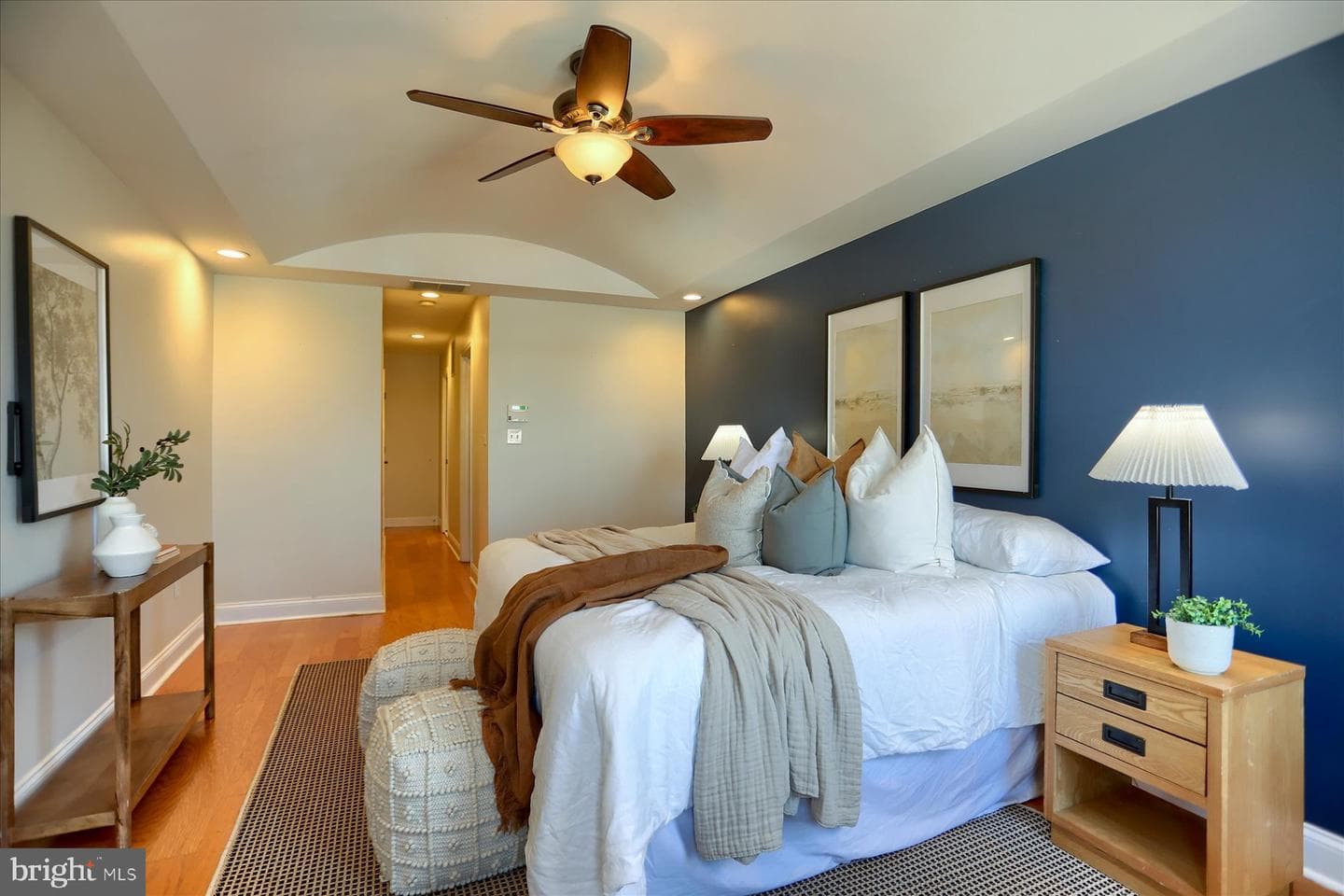 1001 Baylis Street photo 28