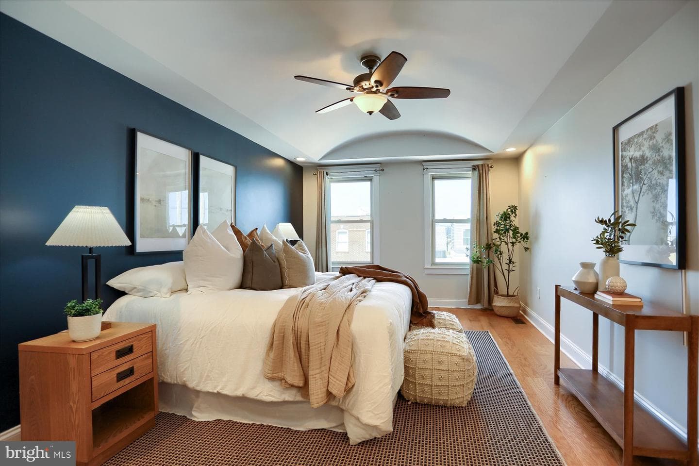 1001 Baylis Street photo 29